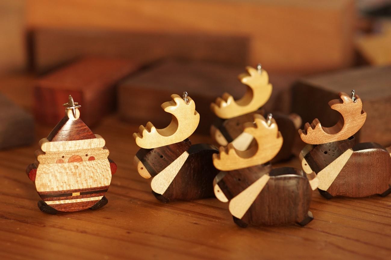 どこで買えるの？」と大反響！秀逸すぎるサンタ＆トナカイ手作り