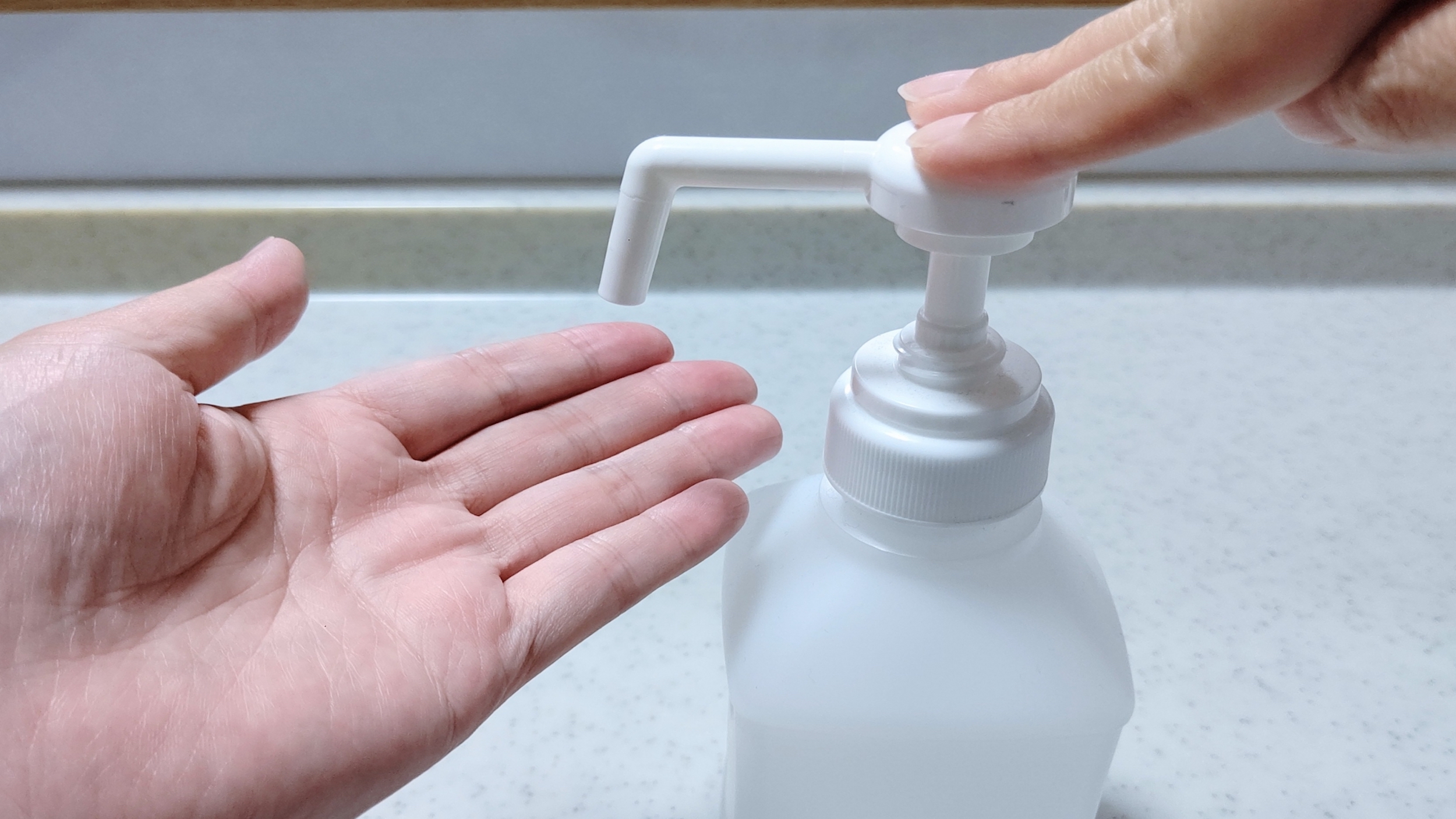 開封した消毒薬はいつまで使えるの！？ 現役医師が詳しく解説