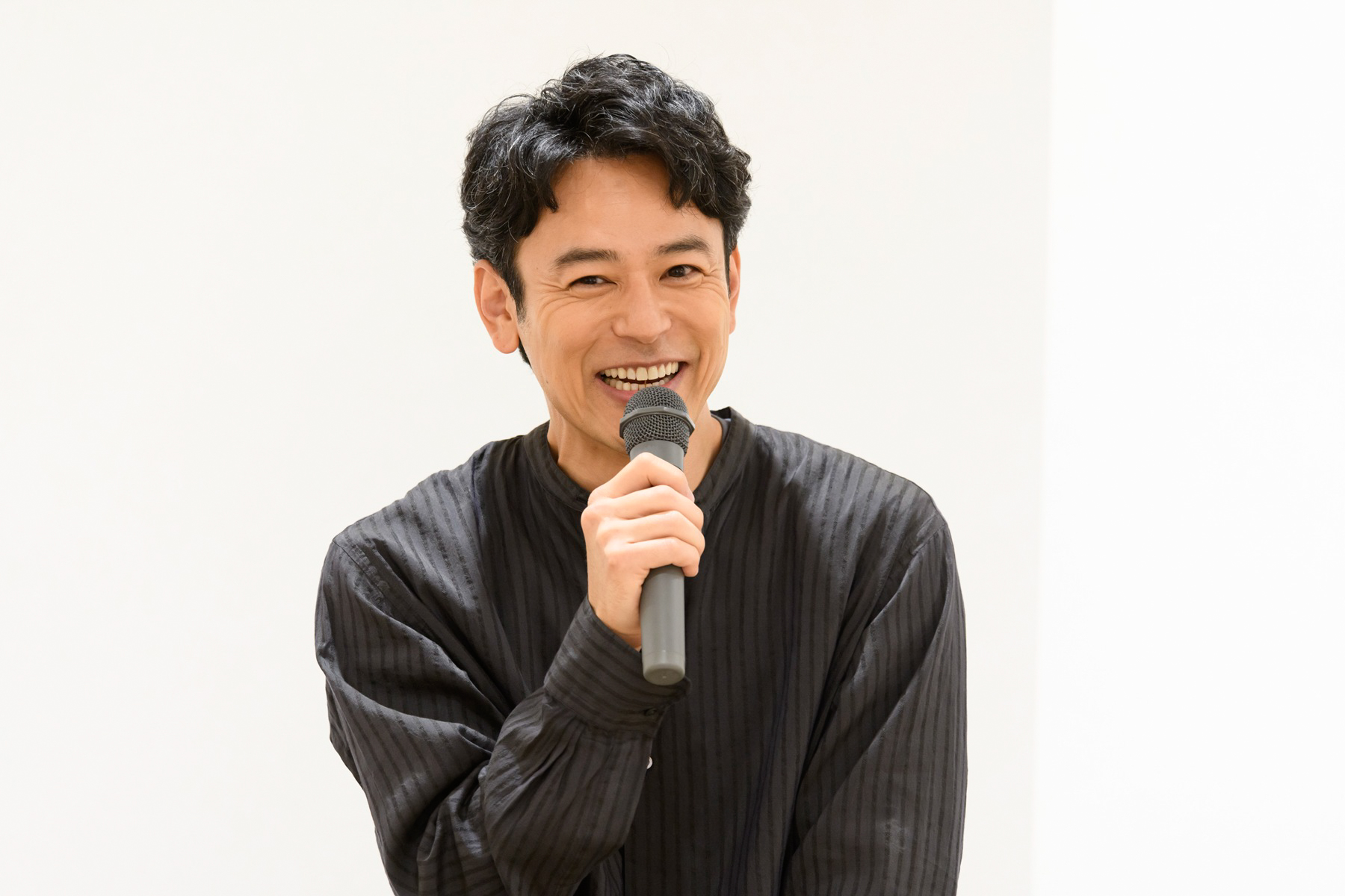 映画「宝島」　妻夫木聡、大友啓史　サイン入りパンフレット 主演・妻夫木聡×監督・大友啓史 映画『宝島』のティザービジュアル第2