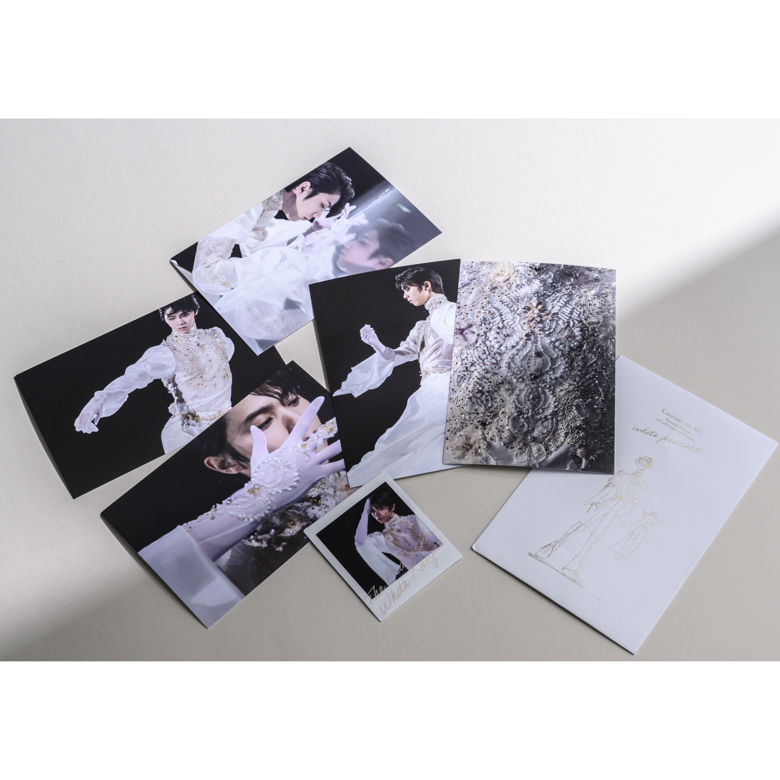 Couture on Ice 羽生結弦×伊藤聡美 写真集』 【出版記念グッズ】 6/24
